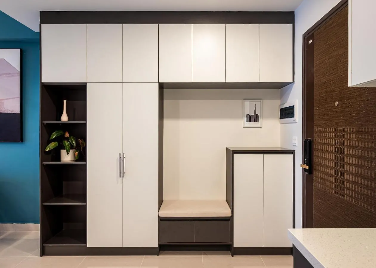 Luxury Modern, D1, 3 King Brs+2Wc, 300M Bui Vien Apartment Ho Chi Minh City