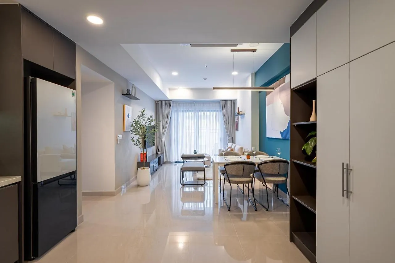 Luxury Modern, D1, 3 King Brs+2Wc, 300M Bui Vien Apartment Ho Chi Minh City