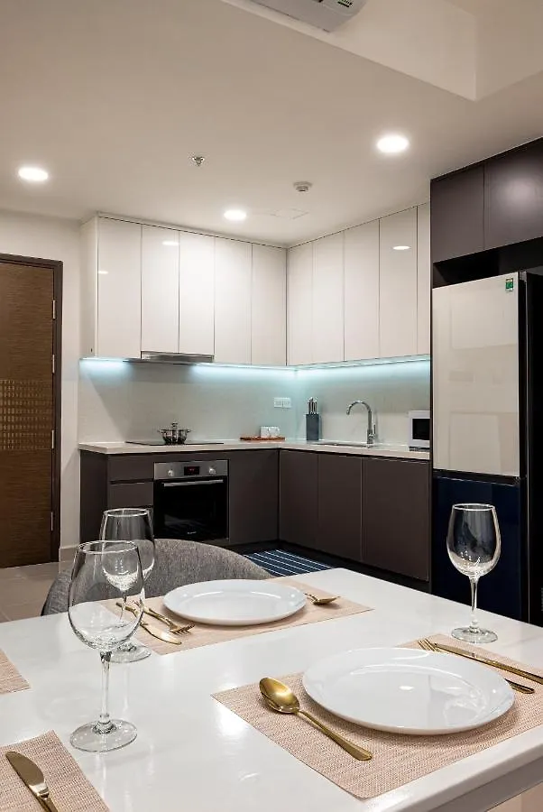 Luxury Modern, D1, 3 King Brs+2Wc, 300M Bui Vien Apartment Ho Chi Minh City 0*,  Vietnam
