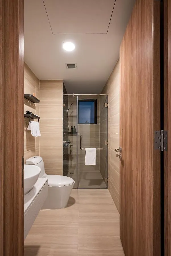 Luxury Modern, D1, 3 King Brs+2Wc, 300M Bui Vien Apartment Ho Chi Minh City